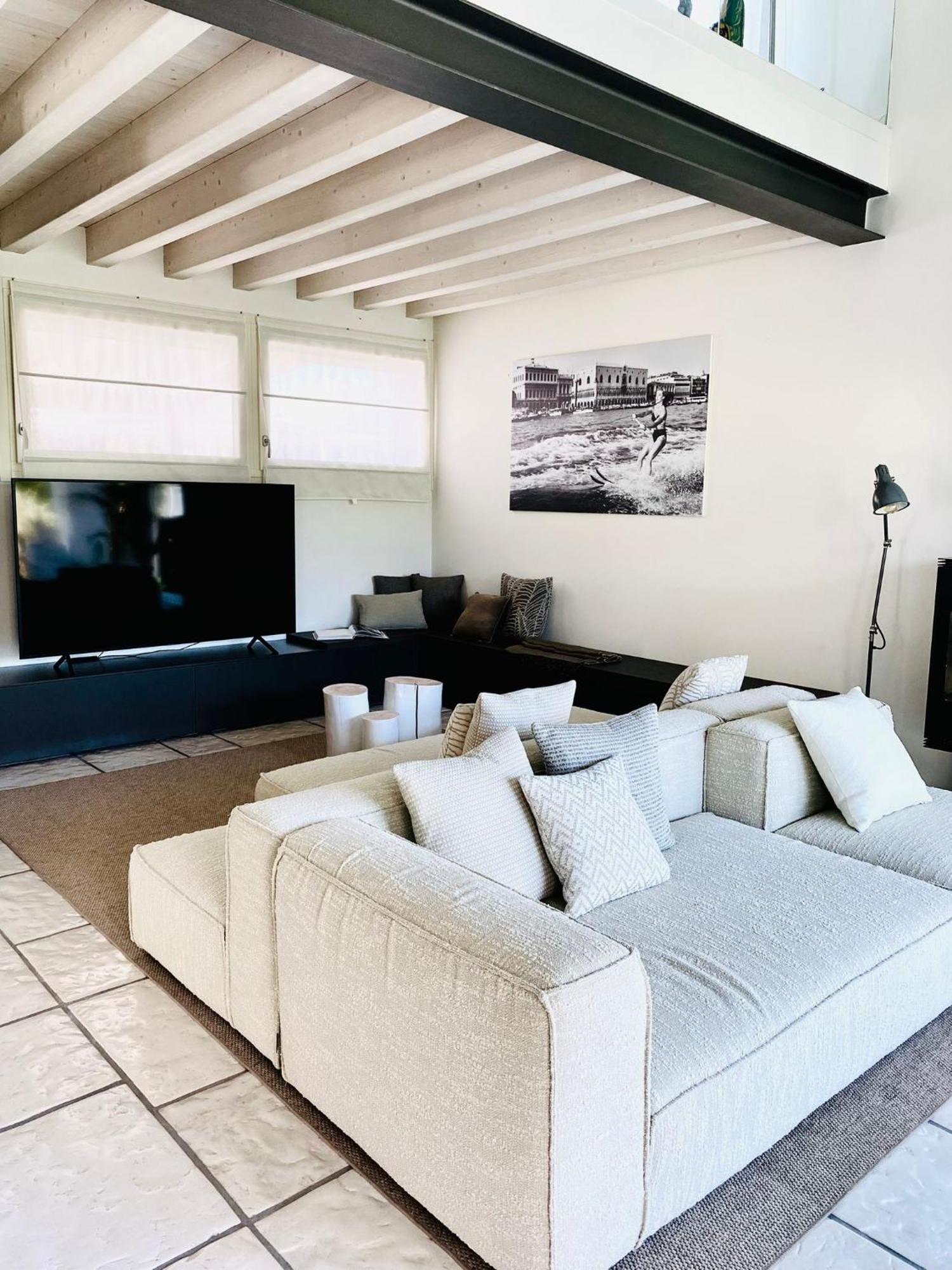 Jesolo Beach Villa *